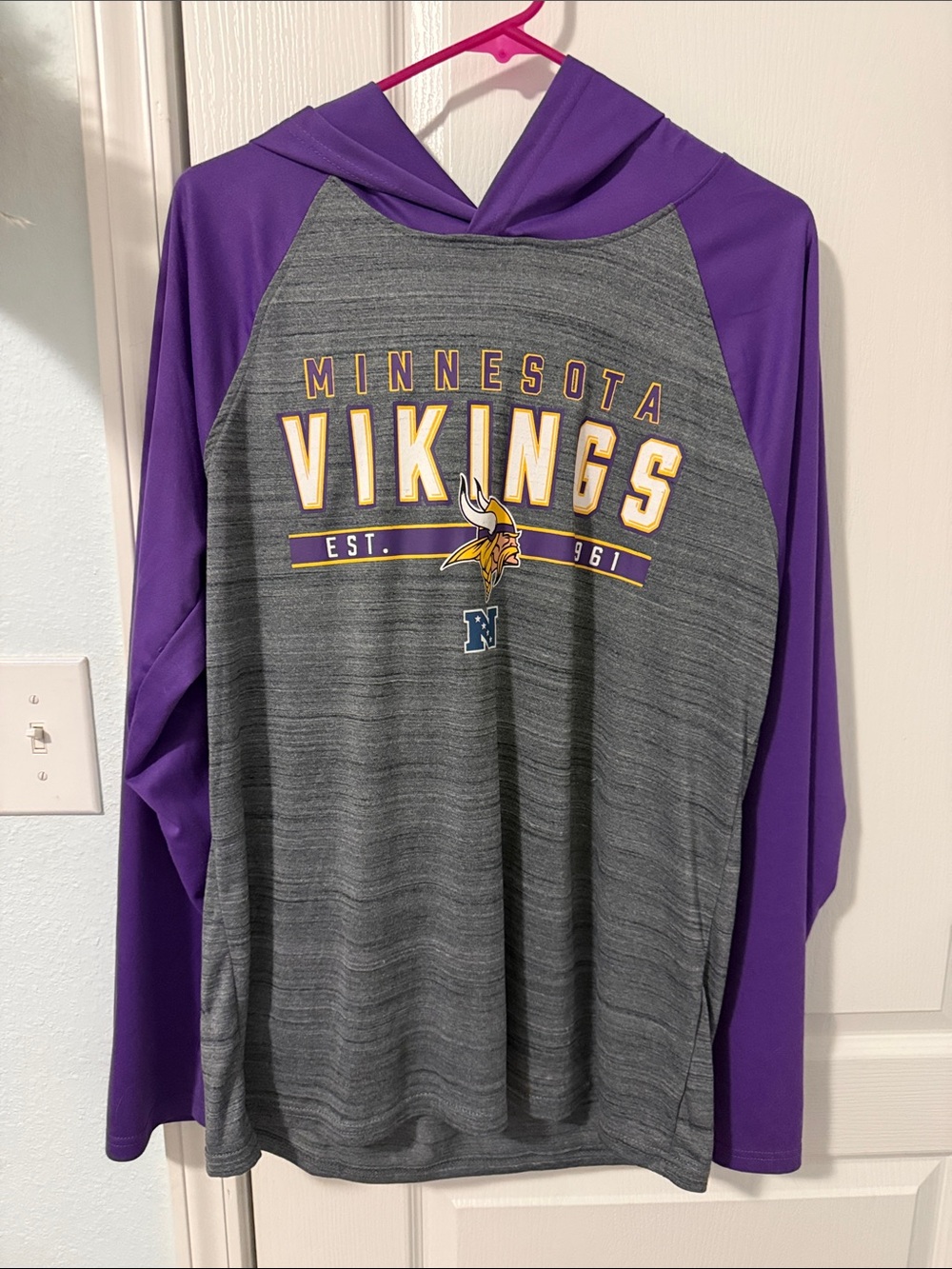 Minnesota Vikings Gray & Purple Hooded Pullover Shirt